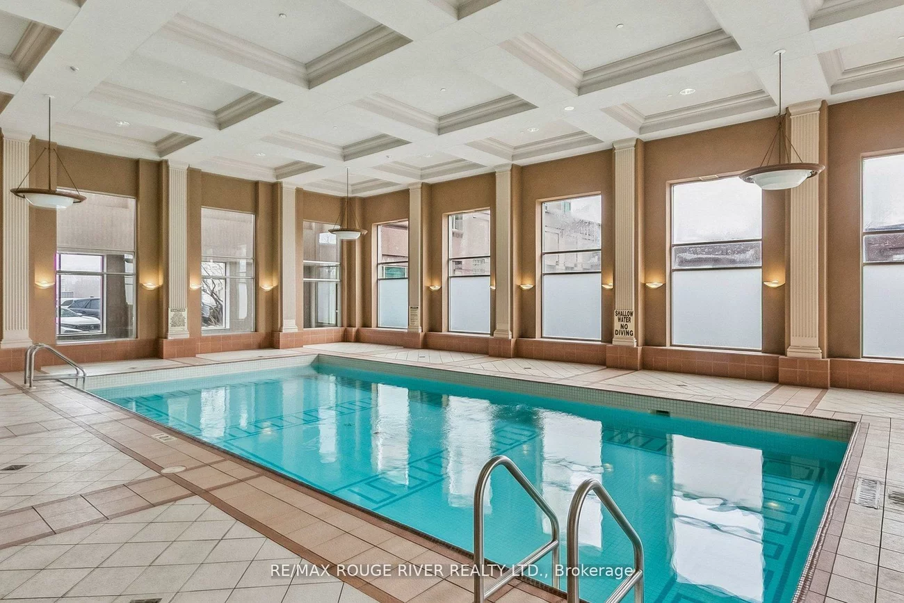 11, Lee Centre, Woburn, Toronto