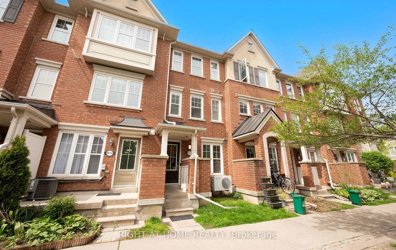 50, Mendelssohn, Clairlea-Birchmount, Toronto