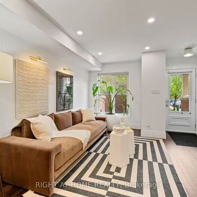 50, Mendelssohn, Clairlea-Birchmount, Toronto