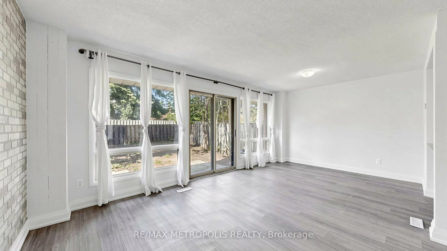 11, Livonia, Morningside, Toronto