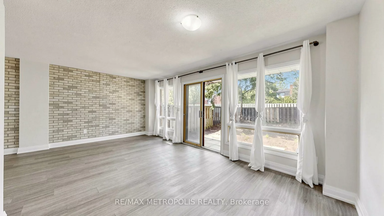 11, Livonia, Morningside, Toronto