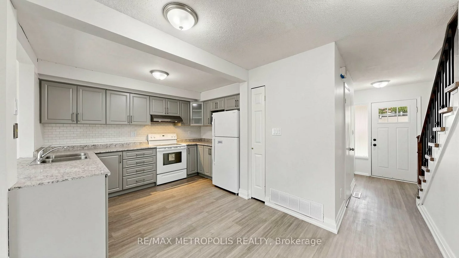 11, Livonia, Morningside, Toronto
