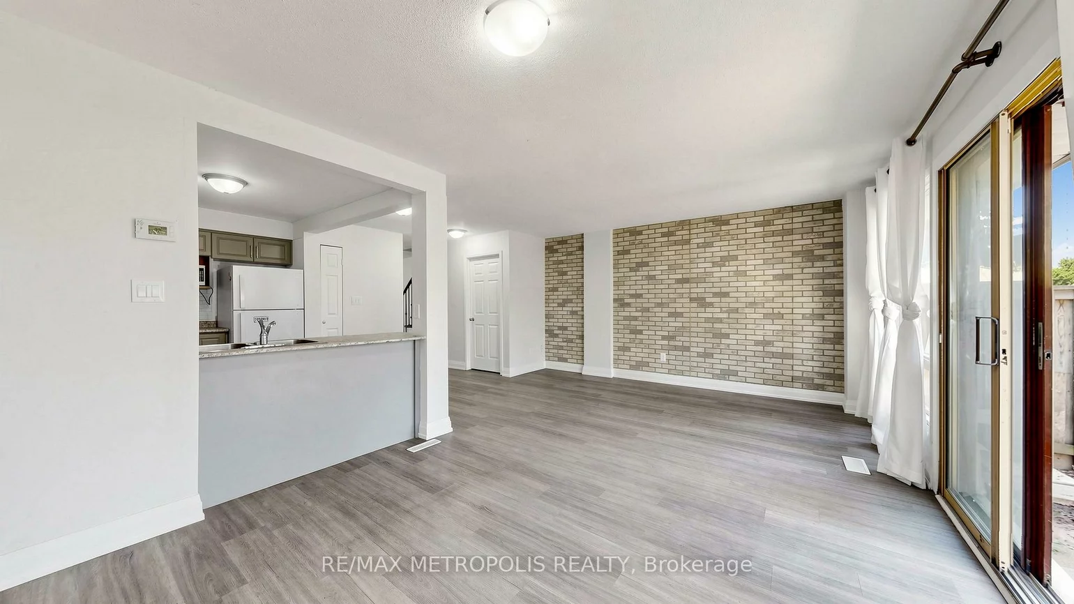 11, Livonia, Morningside, Toronto