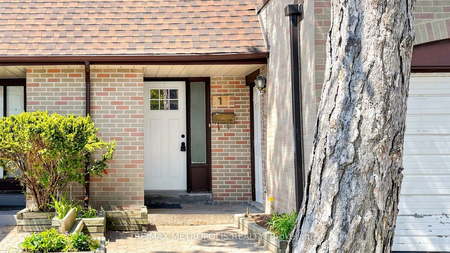 11, Livonia, Morningside, Toronto