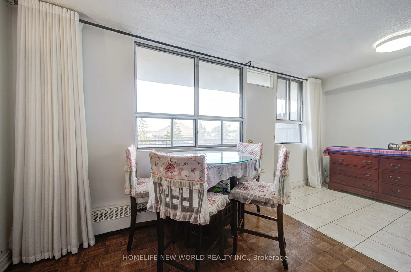 1950, Kennedy, Dorset Park, Toronto
