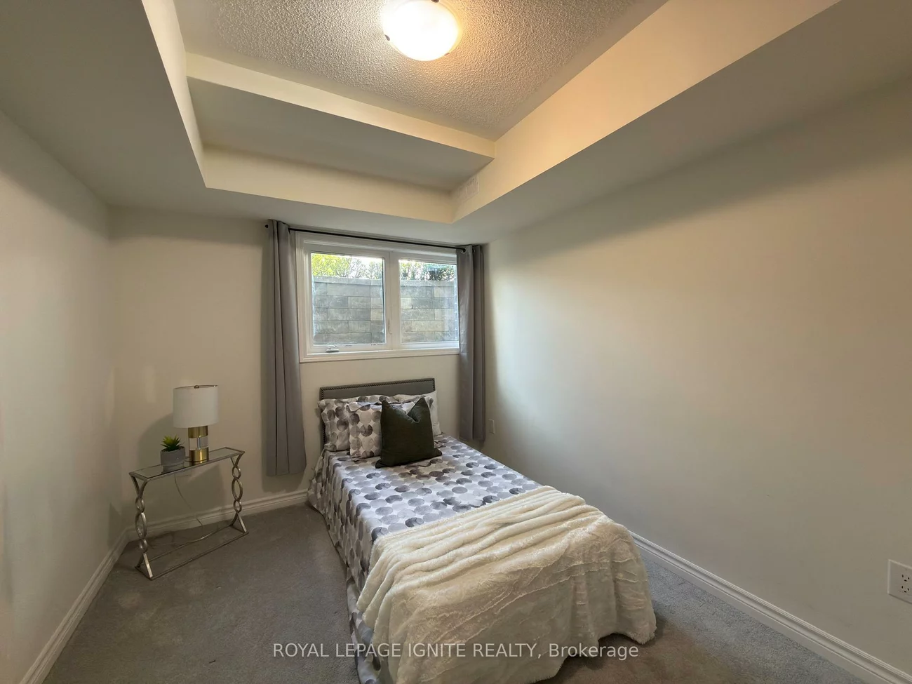 1081, Danforth, Eglinton East, Toronto
