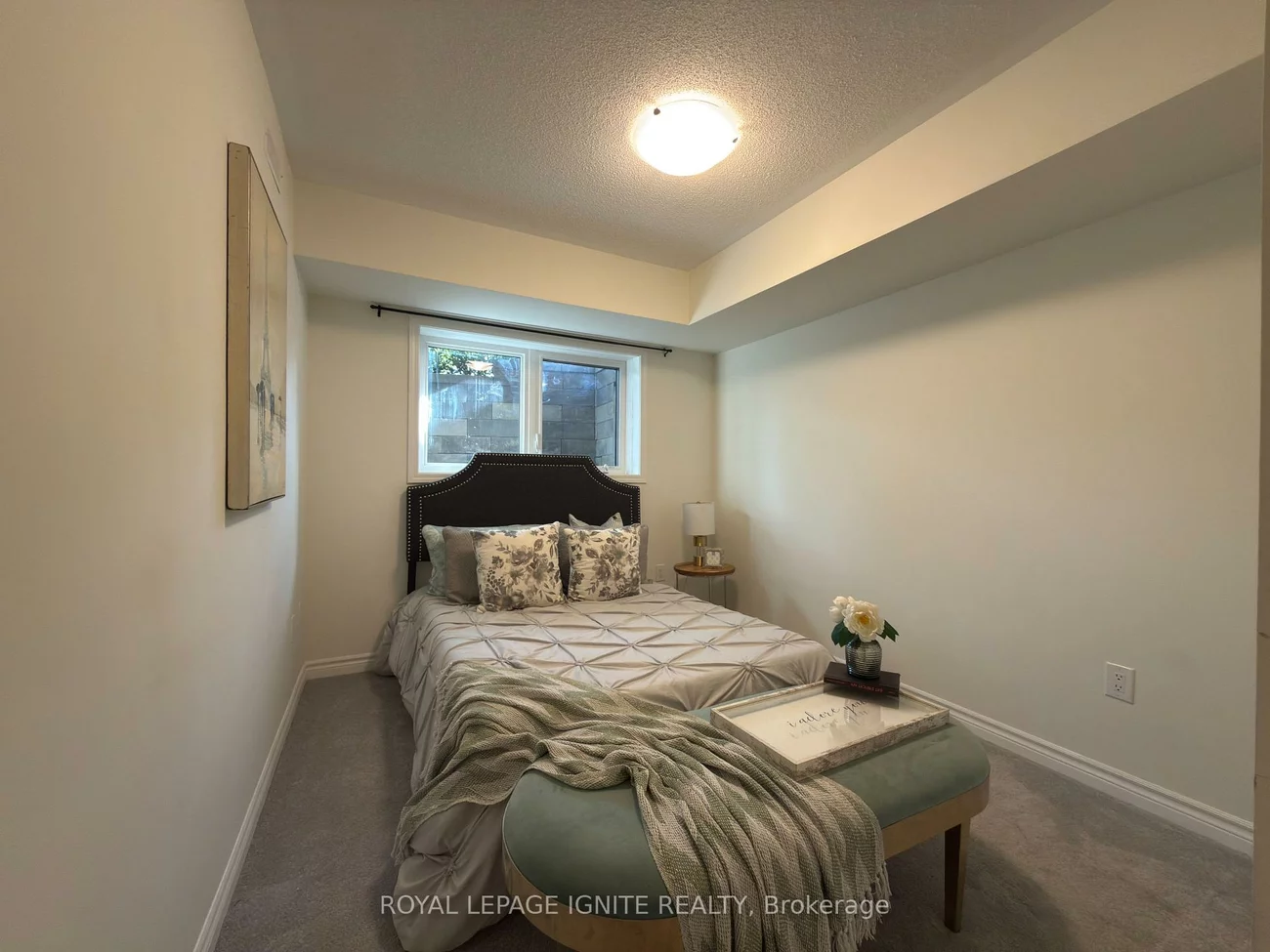1081, Danforth, Eglinton East, Toronto