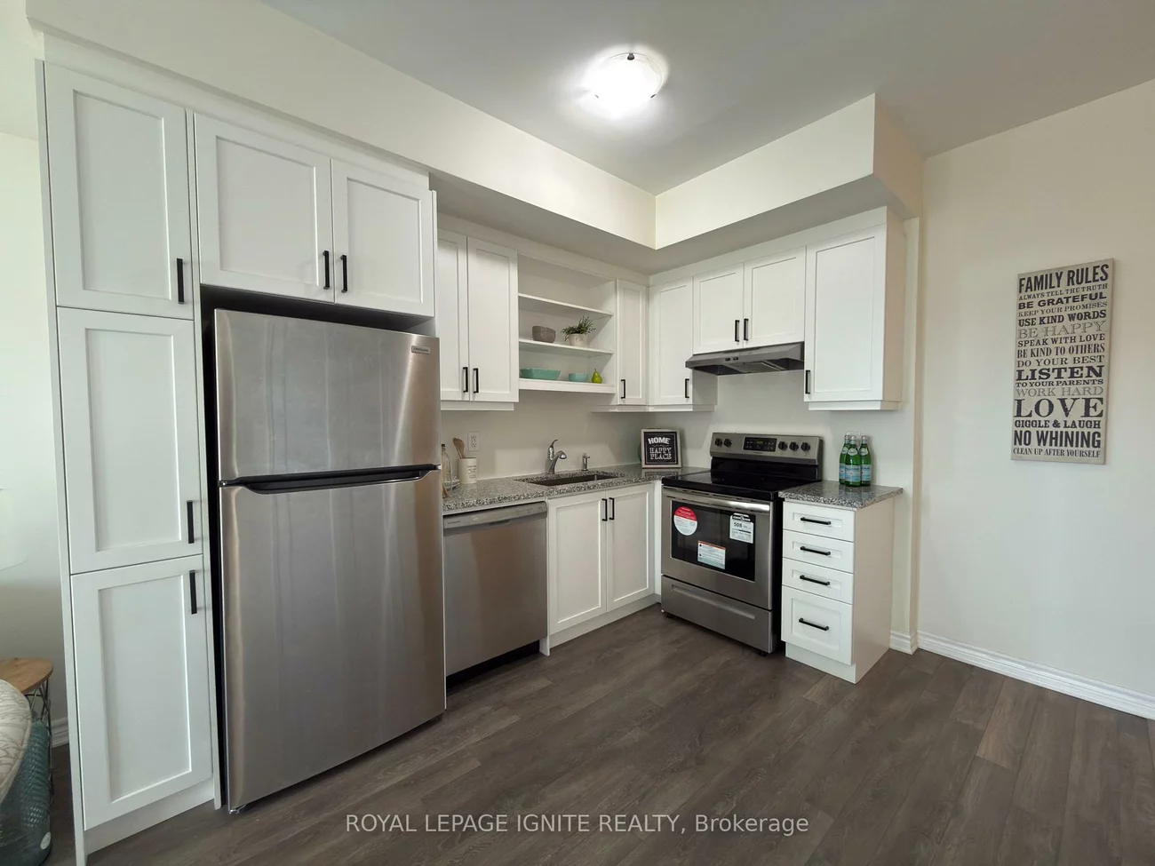 1081, Danforth, Eglinton East, Toronto