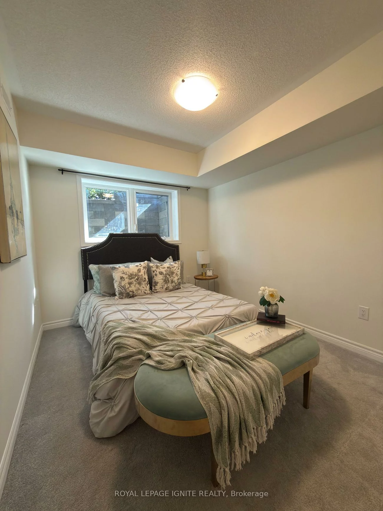 1081, Danforth, Eglinton East, Toronto