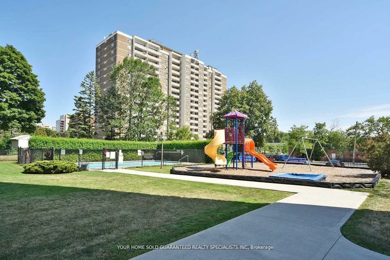 2721, Victoria Park, L'Amoreaux, Toronto
