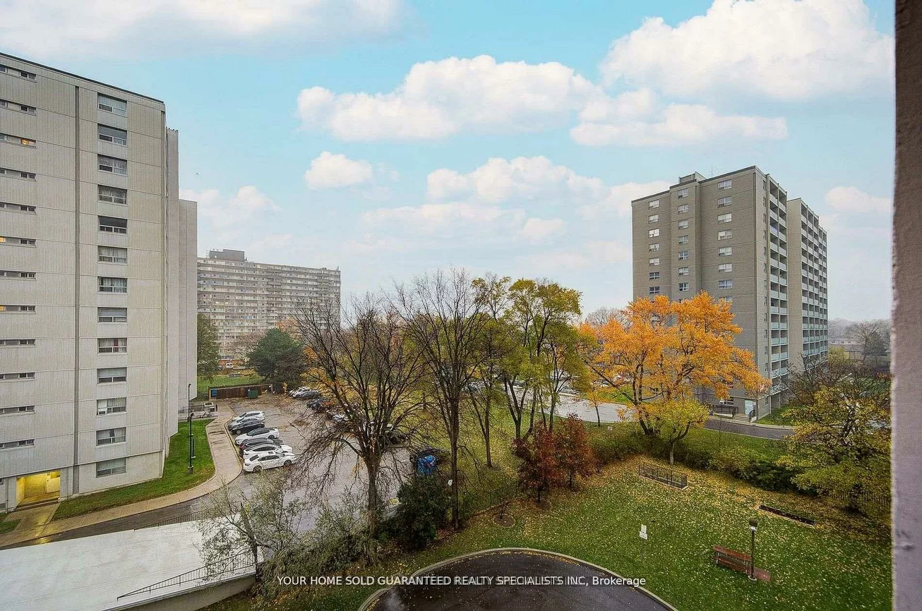 2721, Victoria Park, L'Amoreaux, Toronto