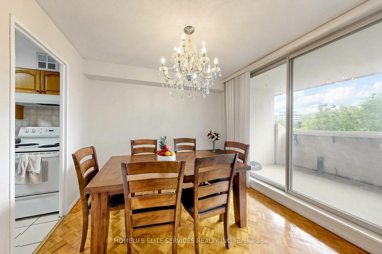 120, Dundalk, Dorset Park, Toronto