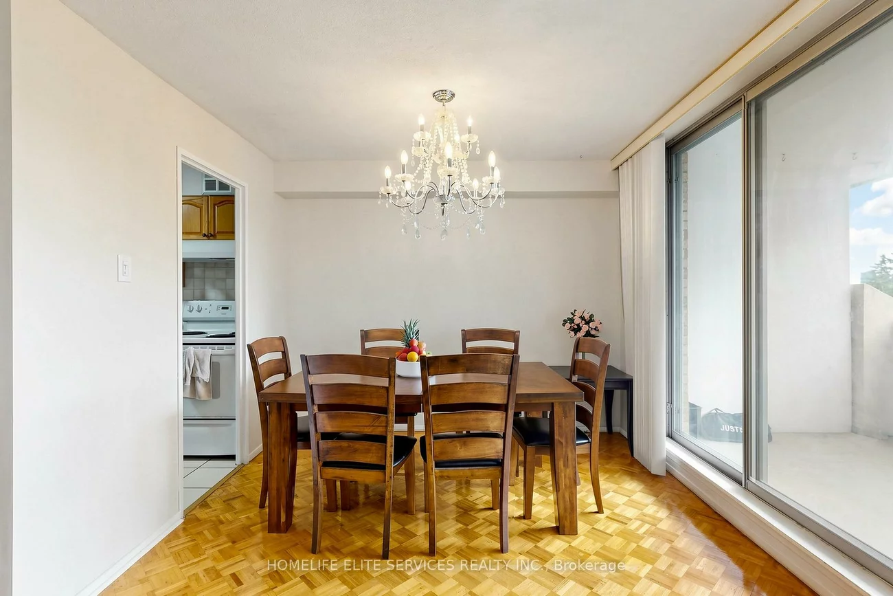 120, Dundalk, Dorset Park, Toronto
