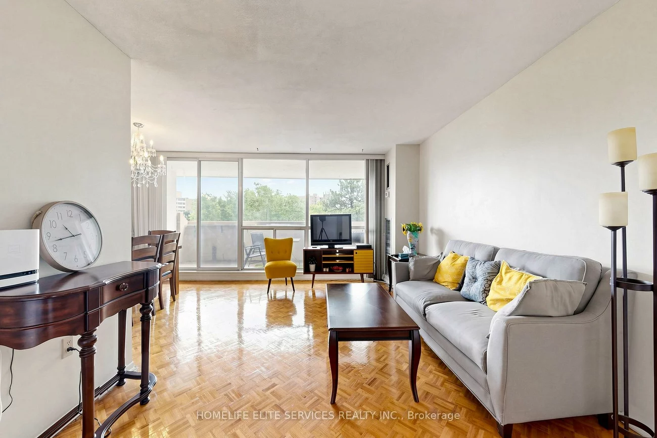120, Dundalk, Dorset Park, Toronto