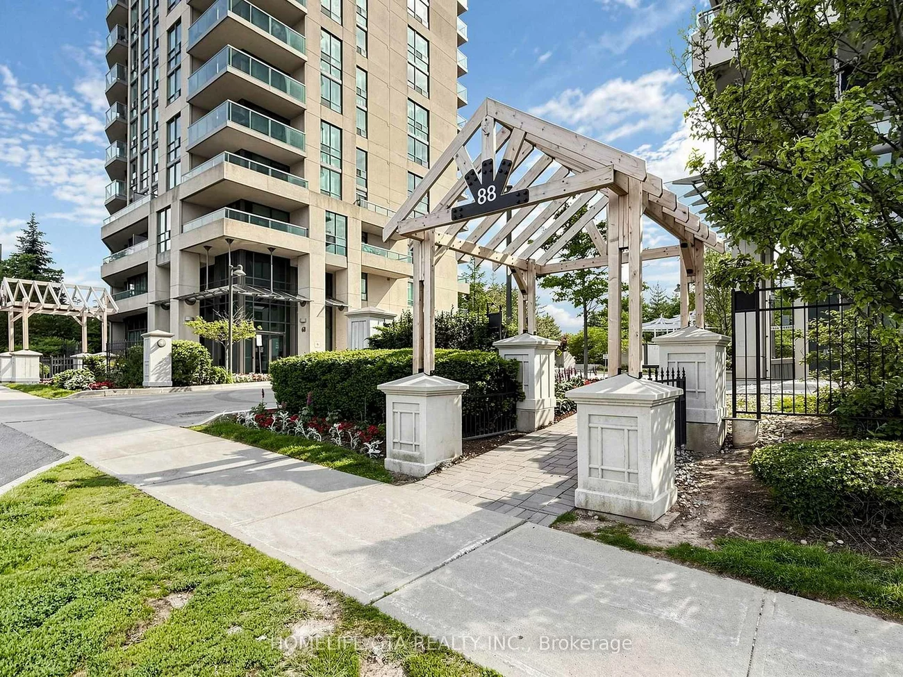 88, Grangeway, Woburn, Toronto