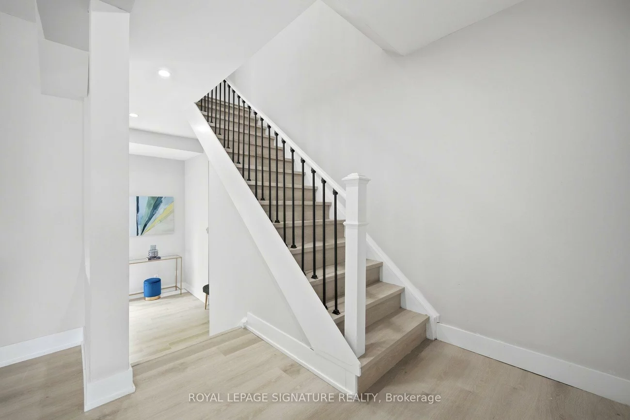 121, Centennial, Centennial Scarborough, Toronto