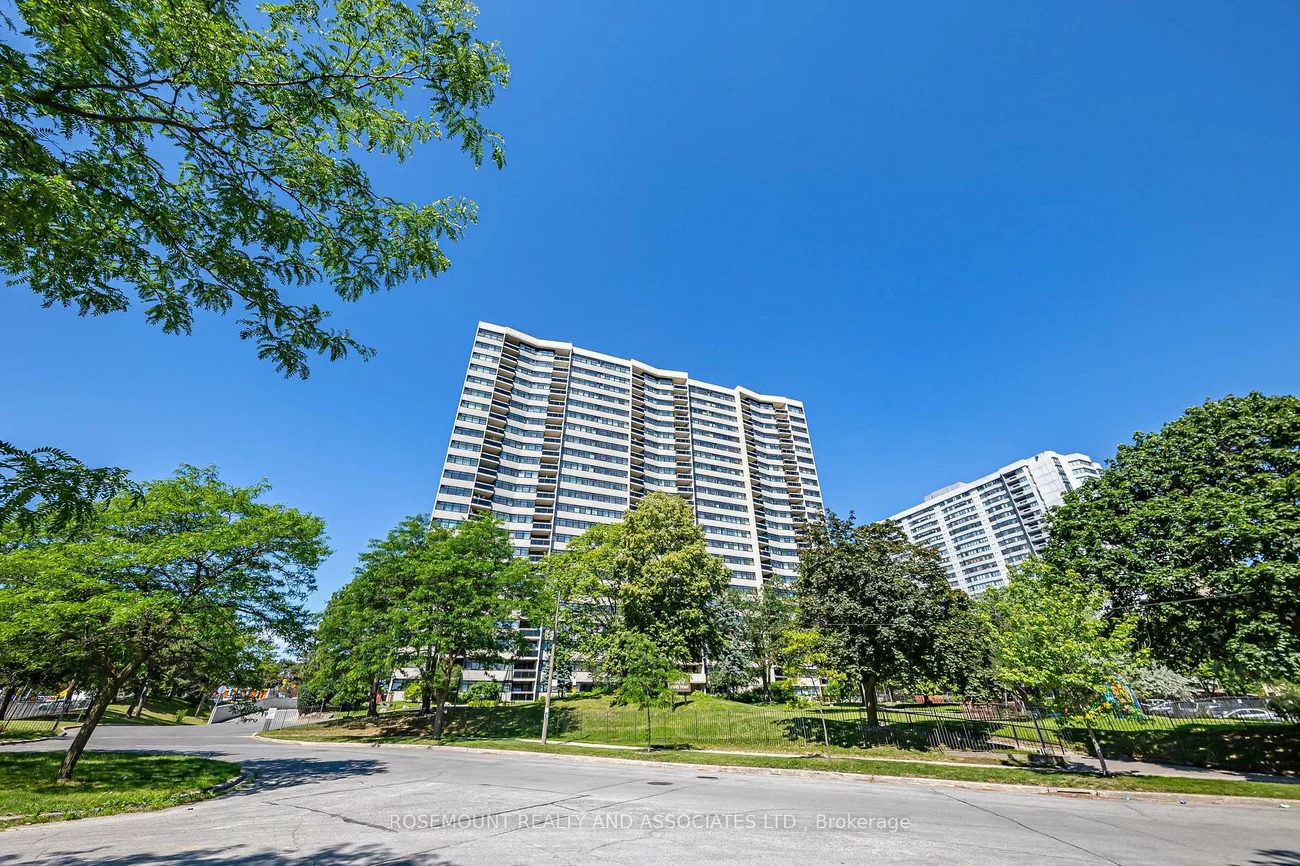 100, Echo, L'Amoreaux, Toronto