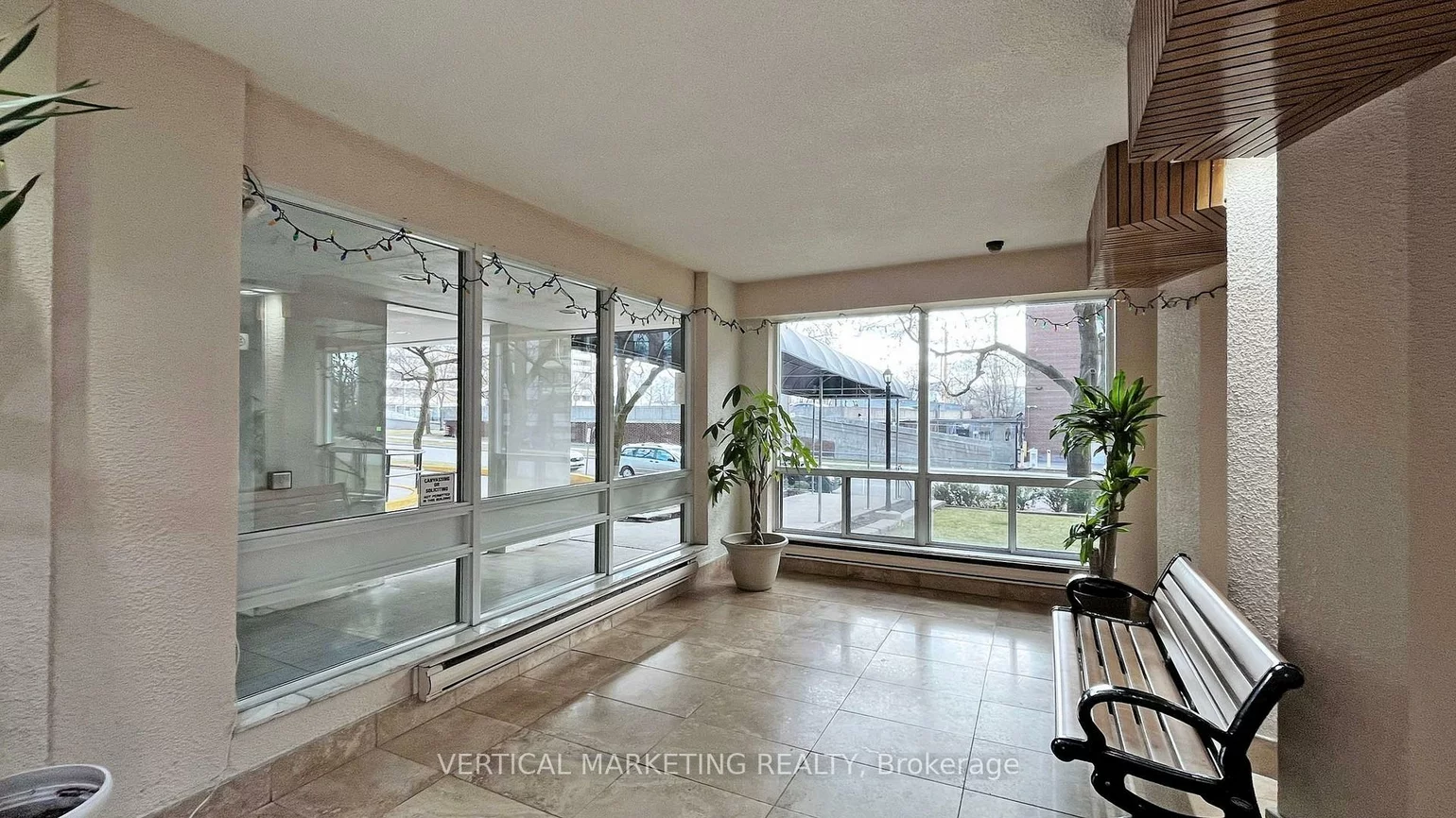 20, Gilder, Eglinton East, Toronto