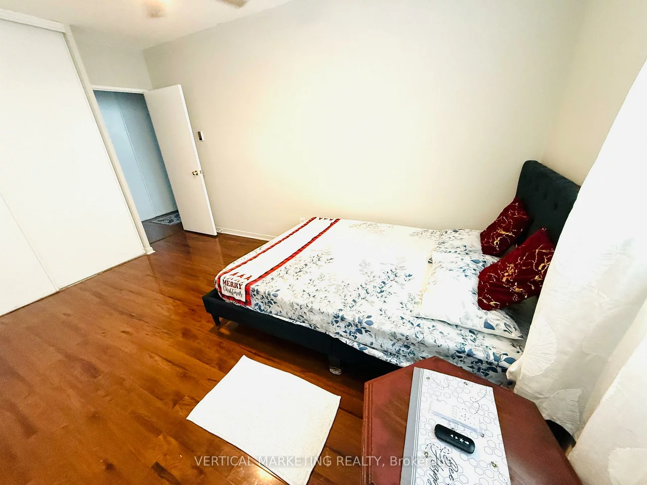 20, Gilder, Eglinton East, Toronto