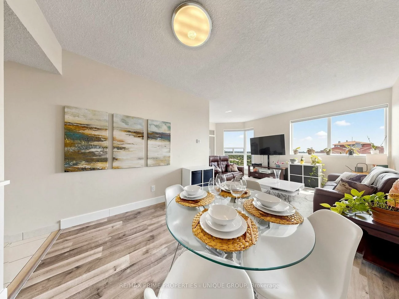 2460, Eglinton, Eglinton East, Toronto