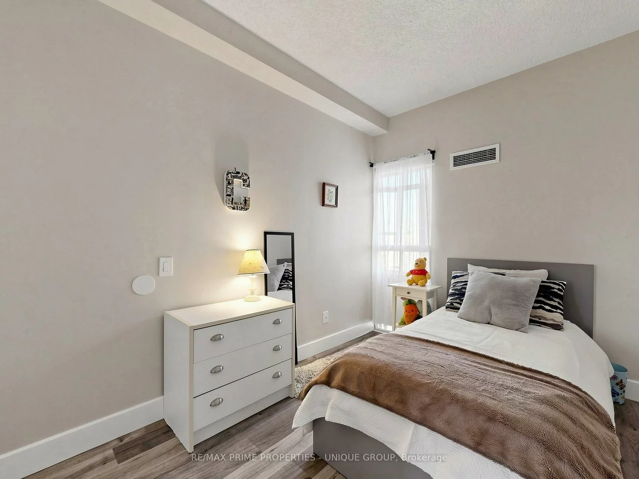 2460, Eglinton, Eglinton East, Toronto