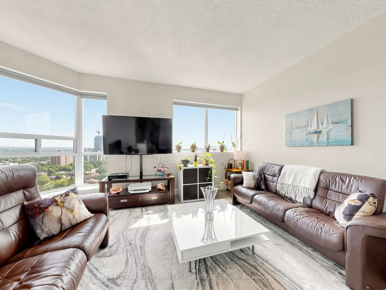 2460, Eglinton, Eglinton East, Toronto