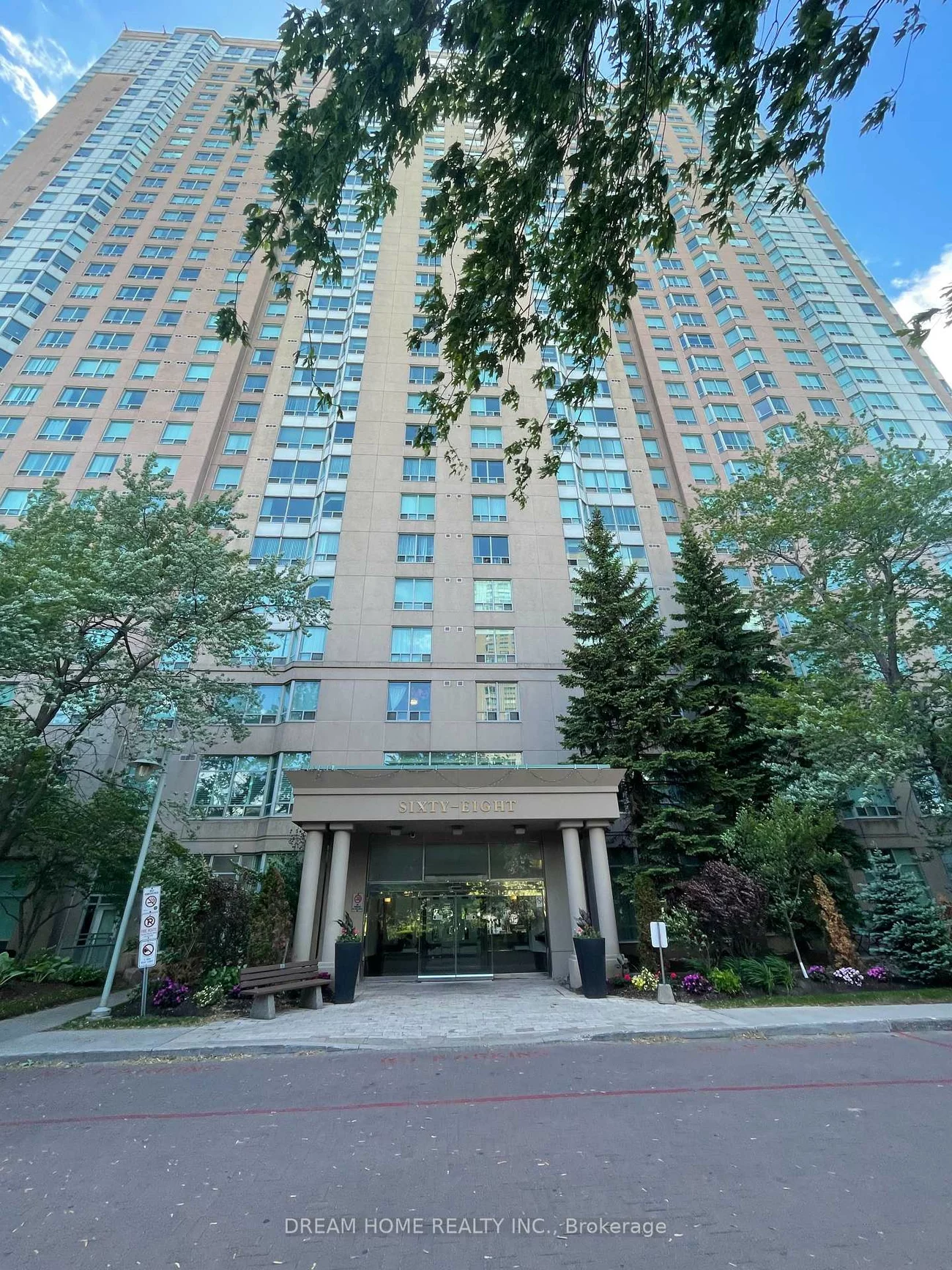 68, Corporate, Woburn, Toronto