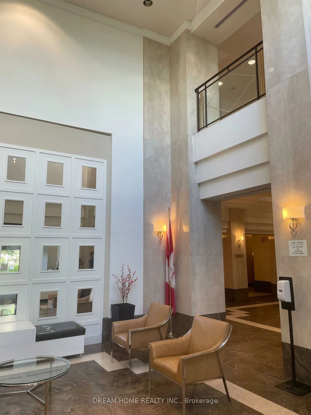68, Corporate, Woburn, Toronto