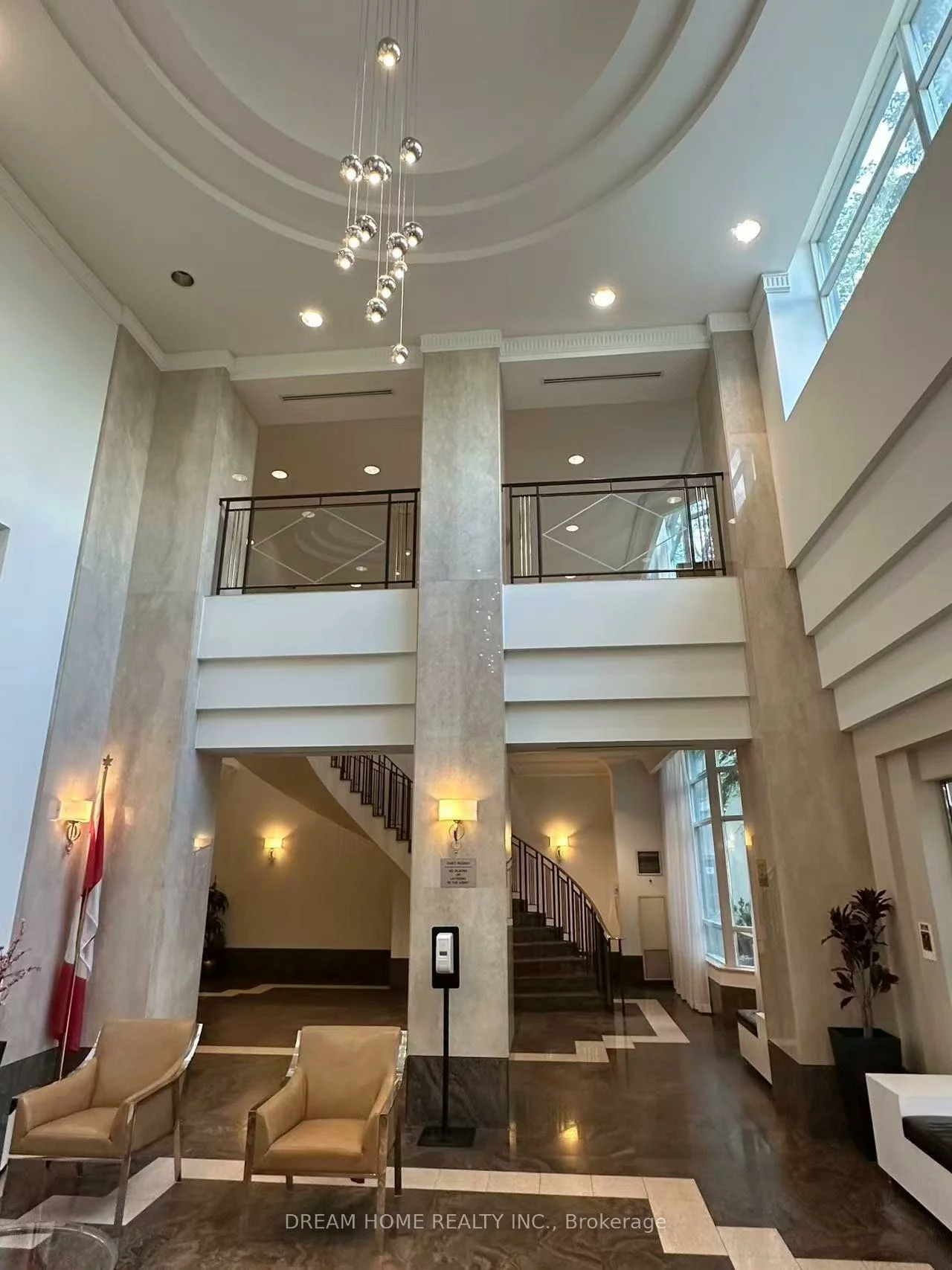 68, Corporate, Woburn, Toronto