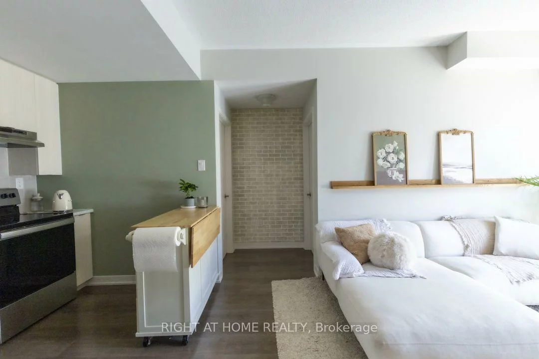 60, Orchid Place, Malvern, Toronto