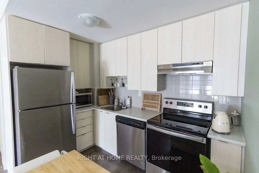 60, Orchid Place, Malvern, Toronto