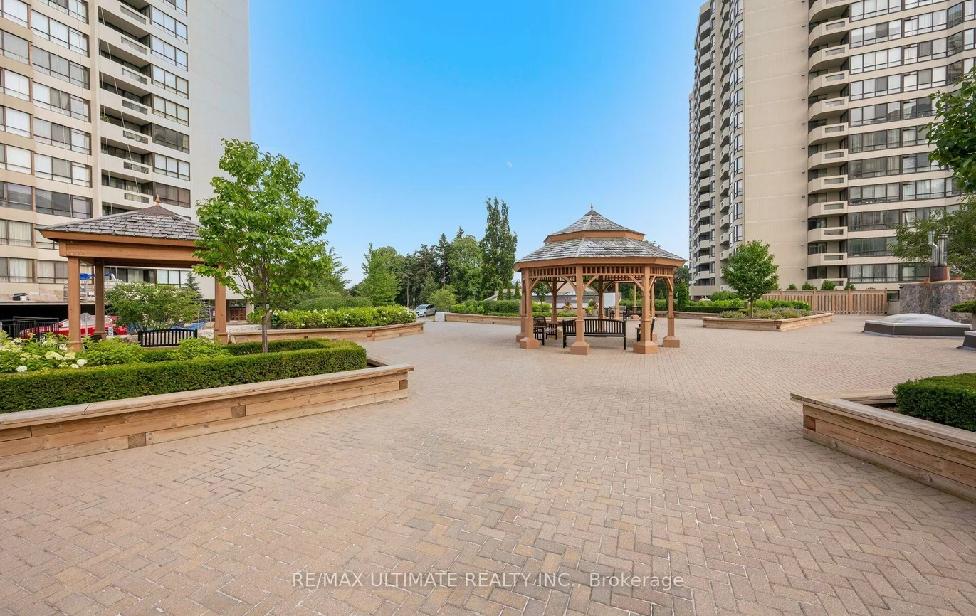 275, Bamburgh, Steeles, Toronto