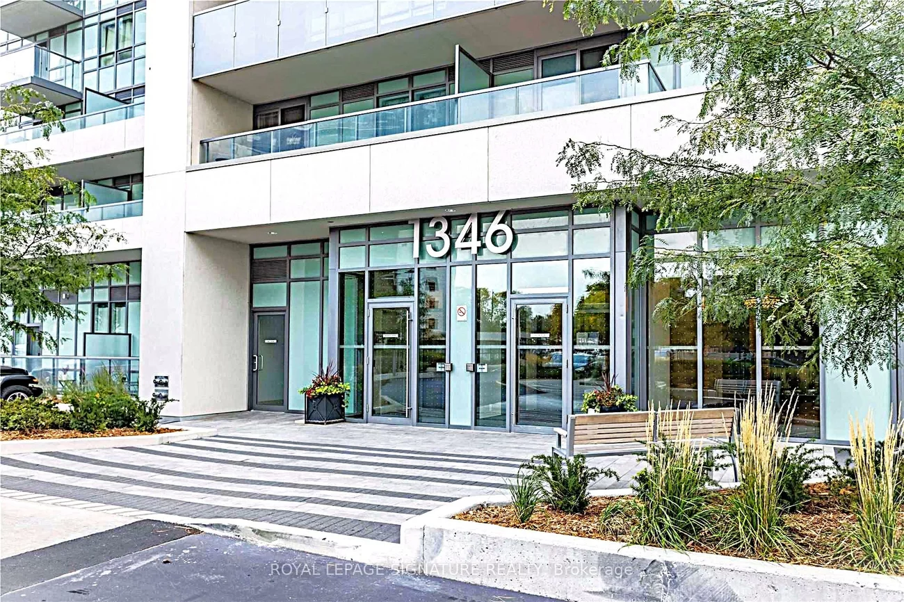 1346, Danforth, Eglinton East, Toronto