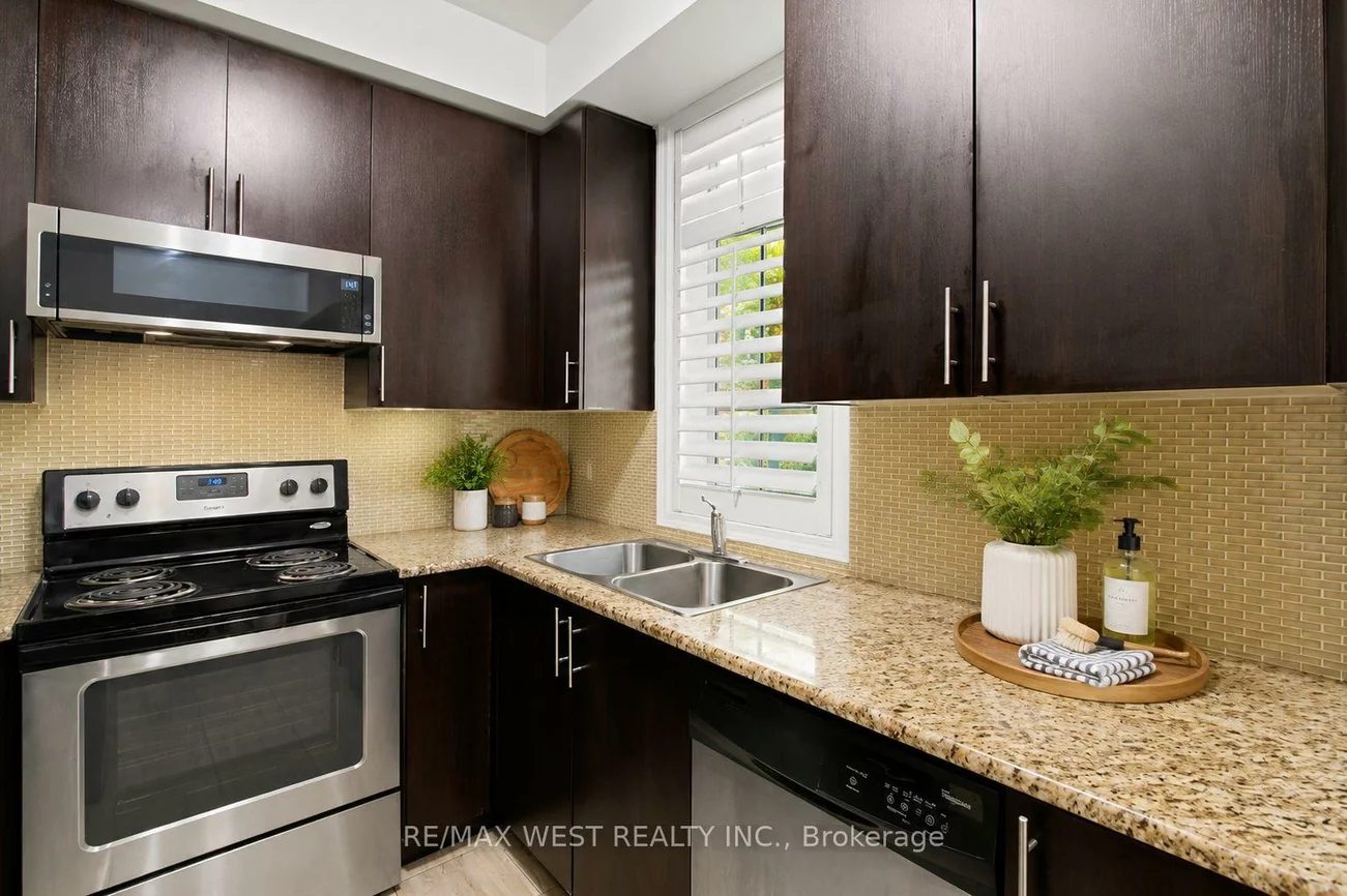 397, Beechgrove, West Hill, Toronto