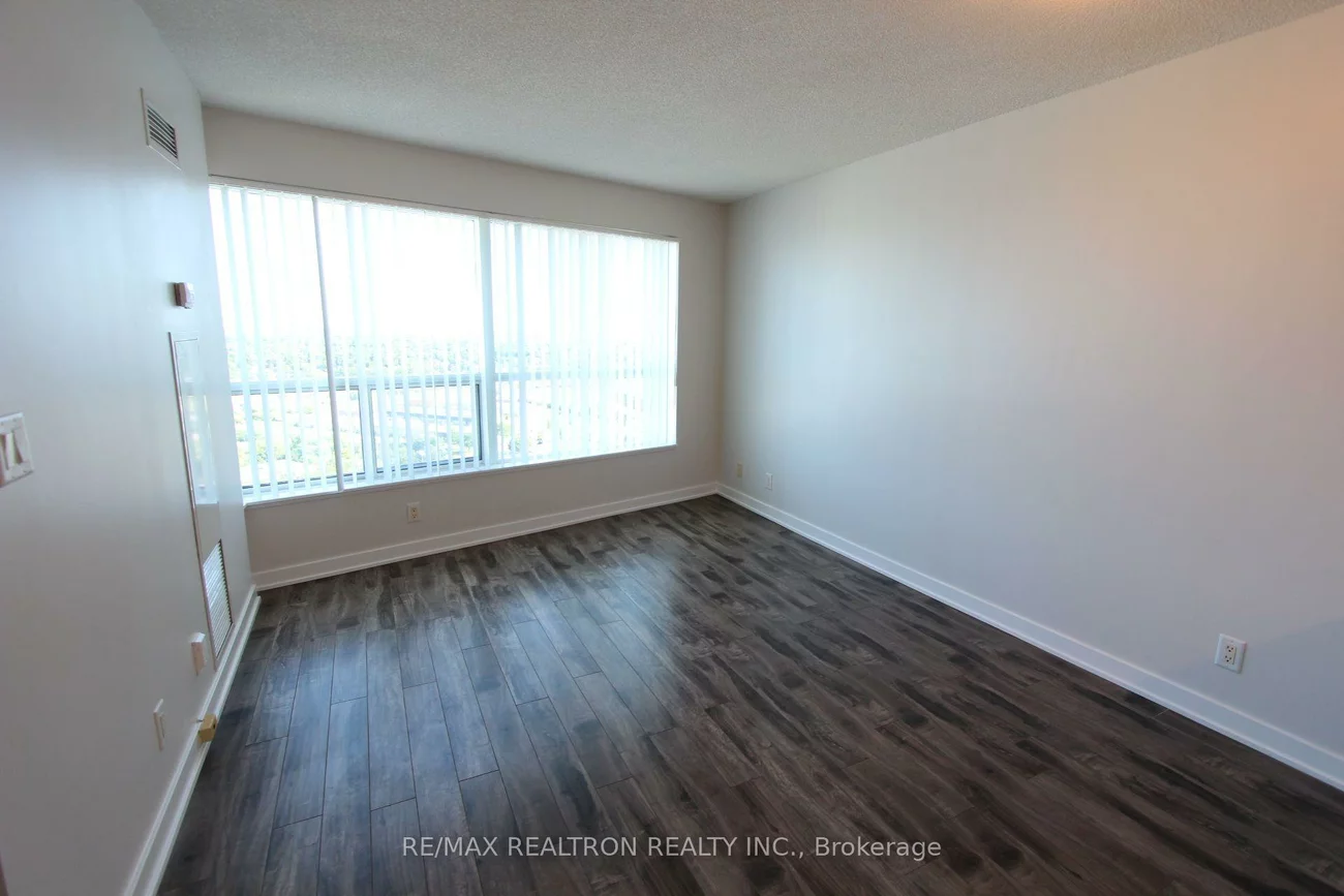 36, Lee Centre, Woburn, Toronto