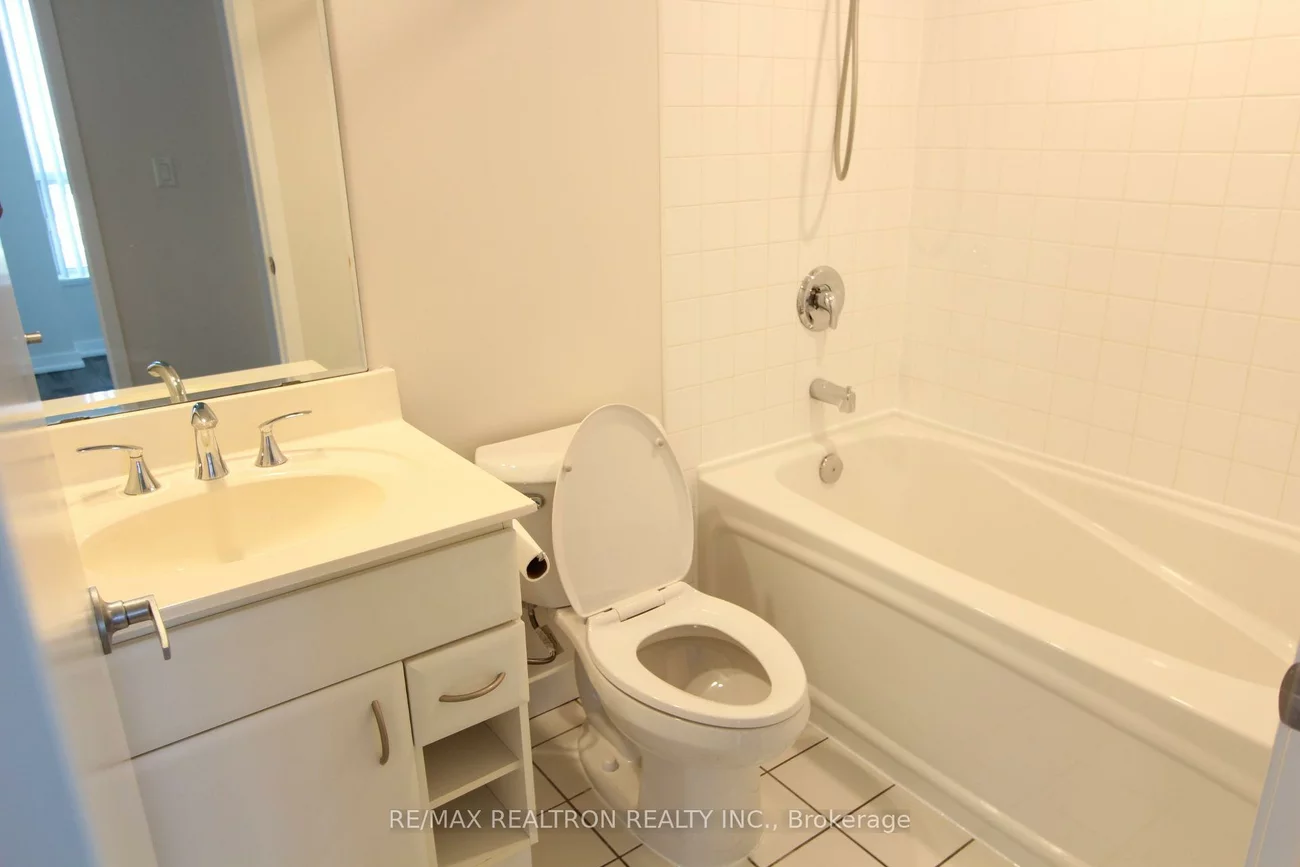 36, Lee Centre, Woburn, Toronto