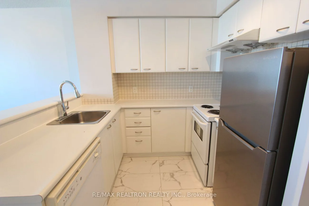 36, Lee Centre, Woburn, Toronto
