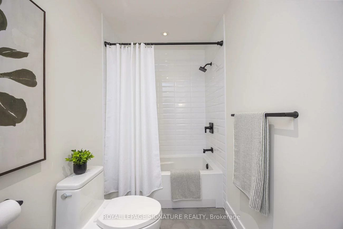 101, Glen Manor, The Beaches, Toronto