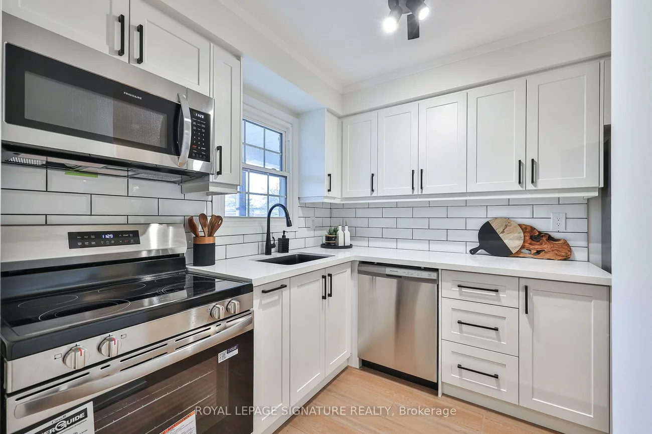 101, Glen Manor, The Beaches, Toronto