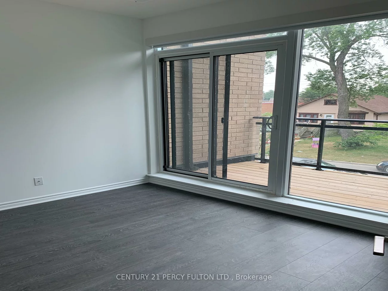 9B, Falaise, West Hill, Toronto