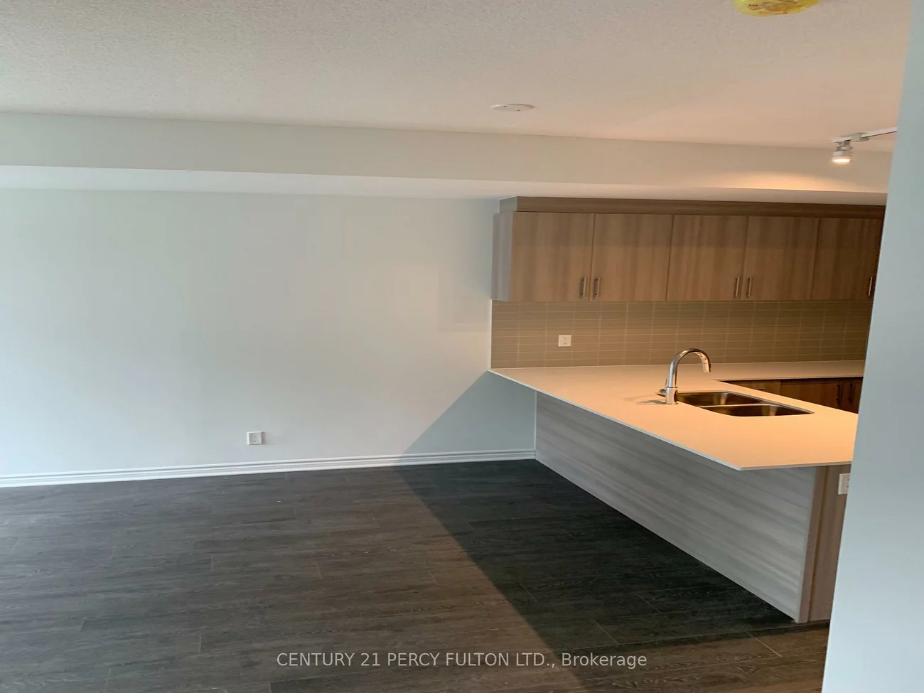 9B, Falaise, West Hill, Toronto