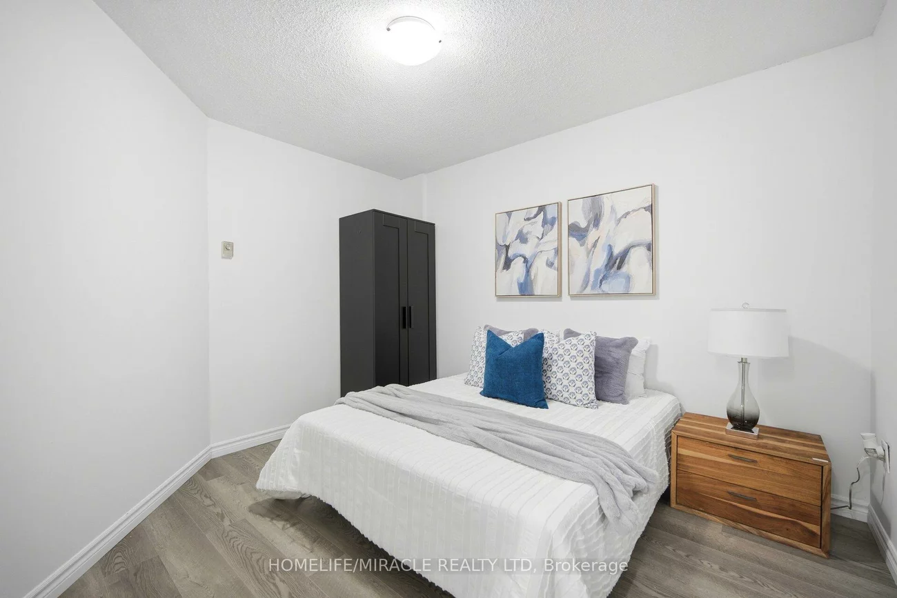 100, Mornelle, Morningside, Toronto
