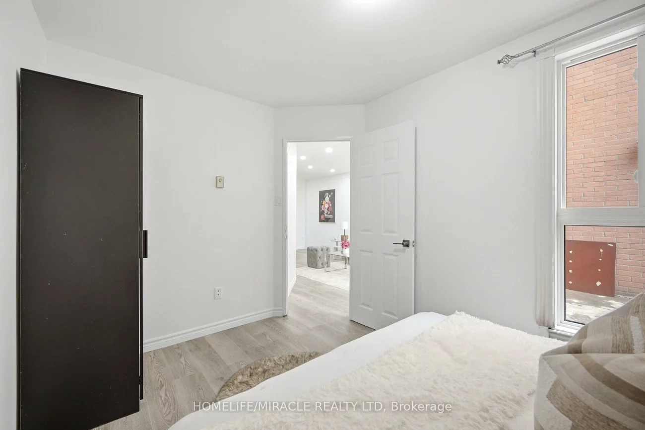 100, Mornelle, Morningside, Toronto