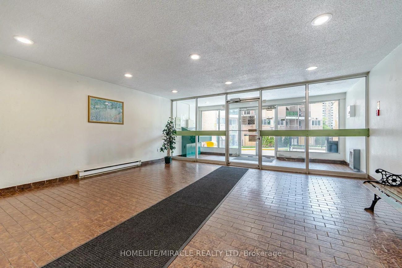 100, Mornelle, Morningside, Toronto
