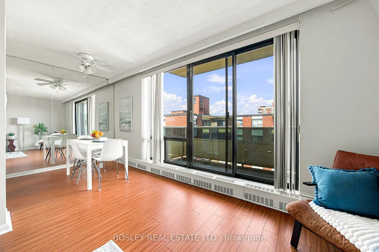 915, Midland, Eglinton East, Toronto