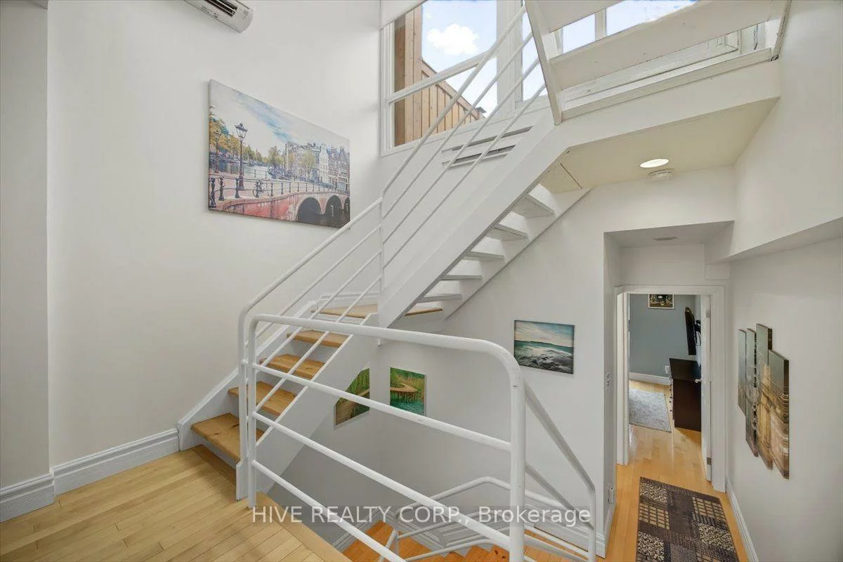 957, Broadview, Broadview North, Toronto