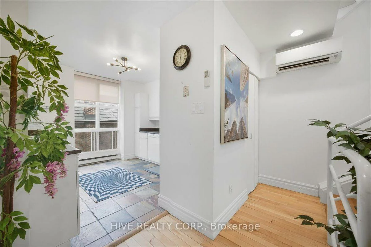 957, Broadview, Broadview North, Toronto