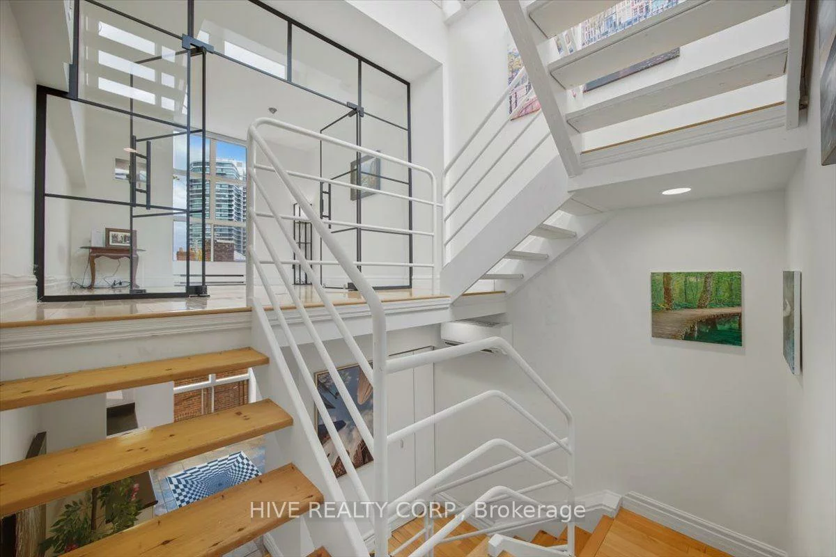 957, Broadview, Broadview North, Toronto