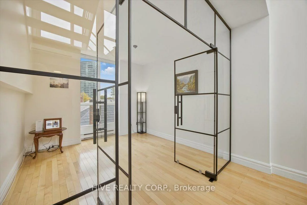 957, Broadview, Broadview North, Toronto