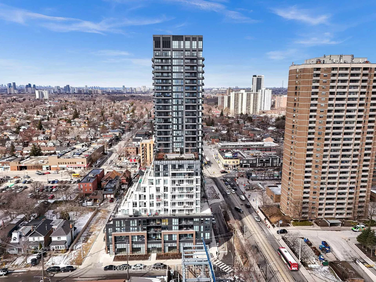 286, Main, East End-Danforth, Toronto